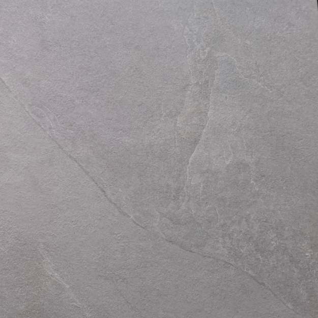 Afbeeldingen van Storm Grey